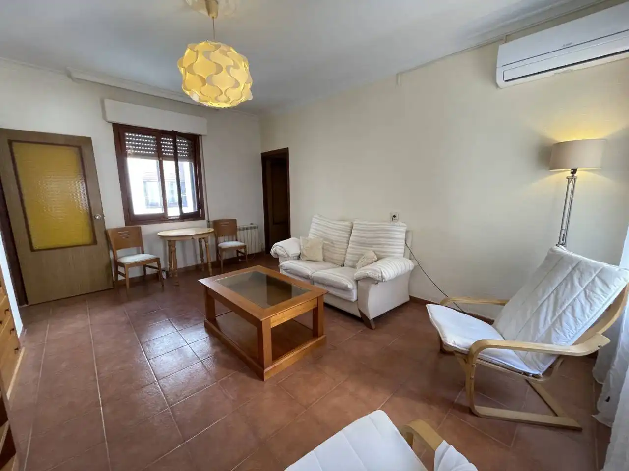 Flat with balcony to rent in Calle Taller del Moro, imagen 4