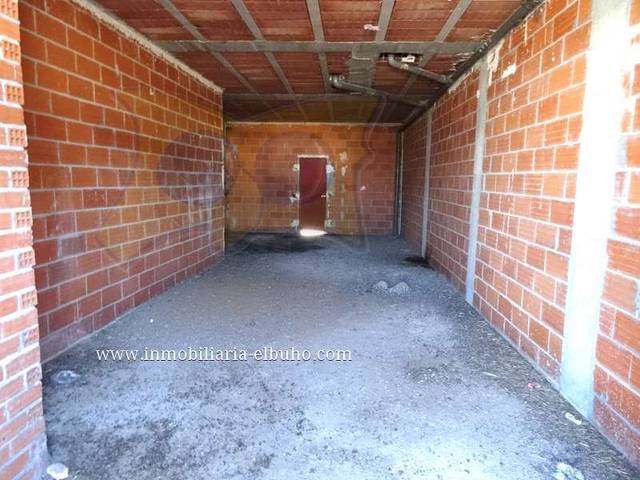 Local comercial en Venta en Vecinos