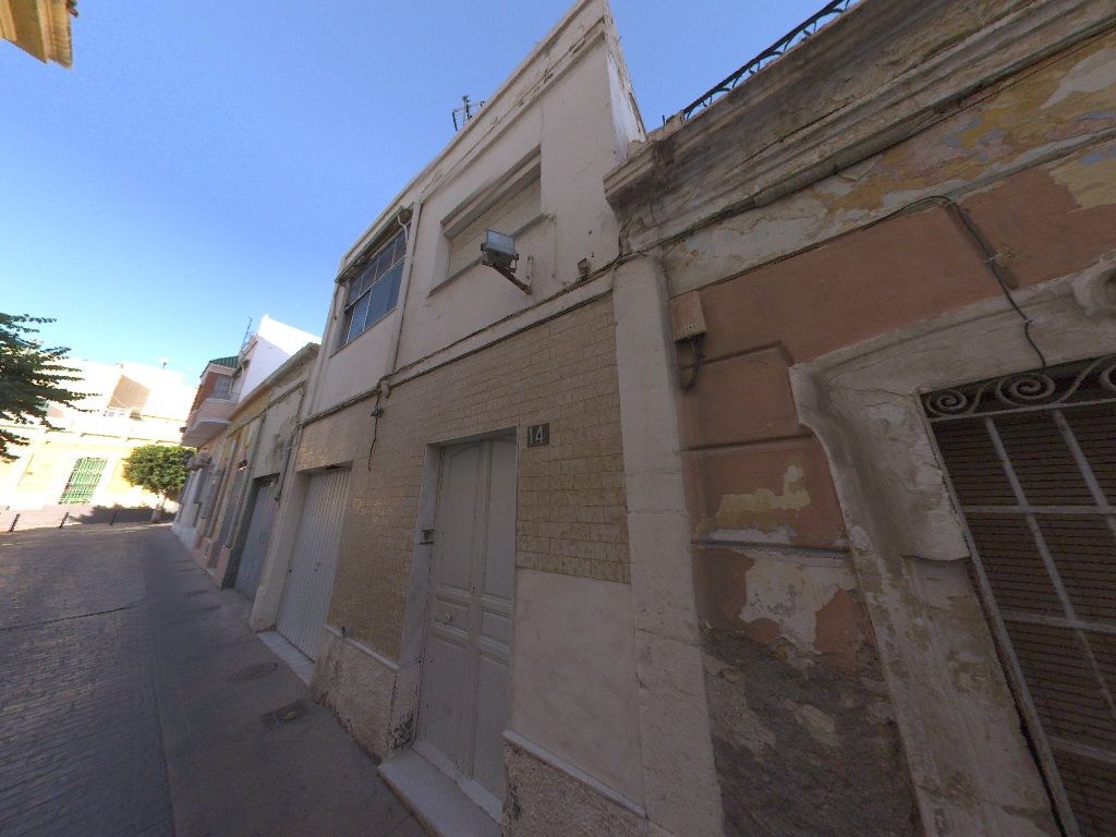 Vista exterior de Casa o xalet en venda en  Almería Capital