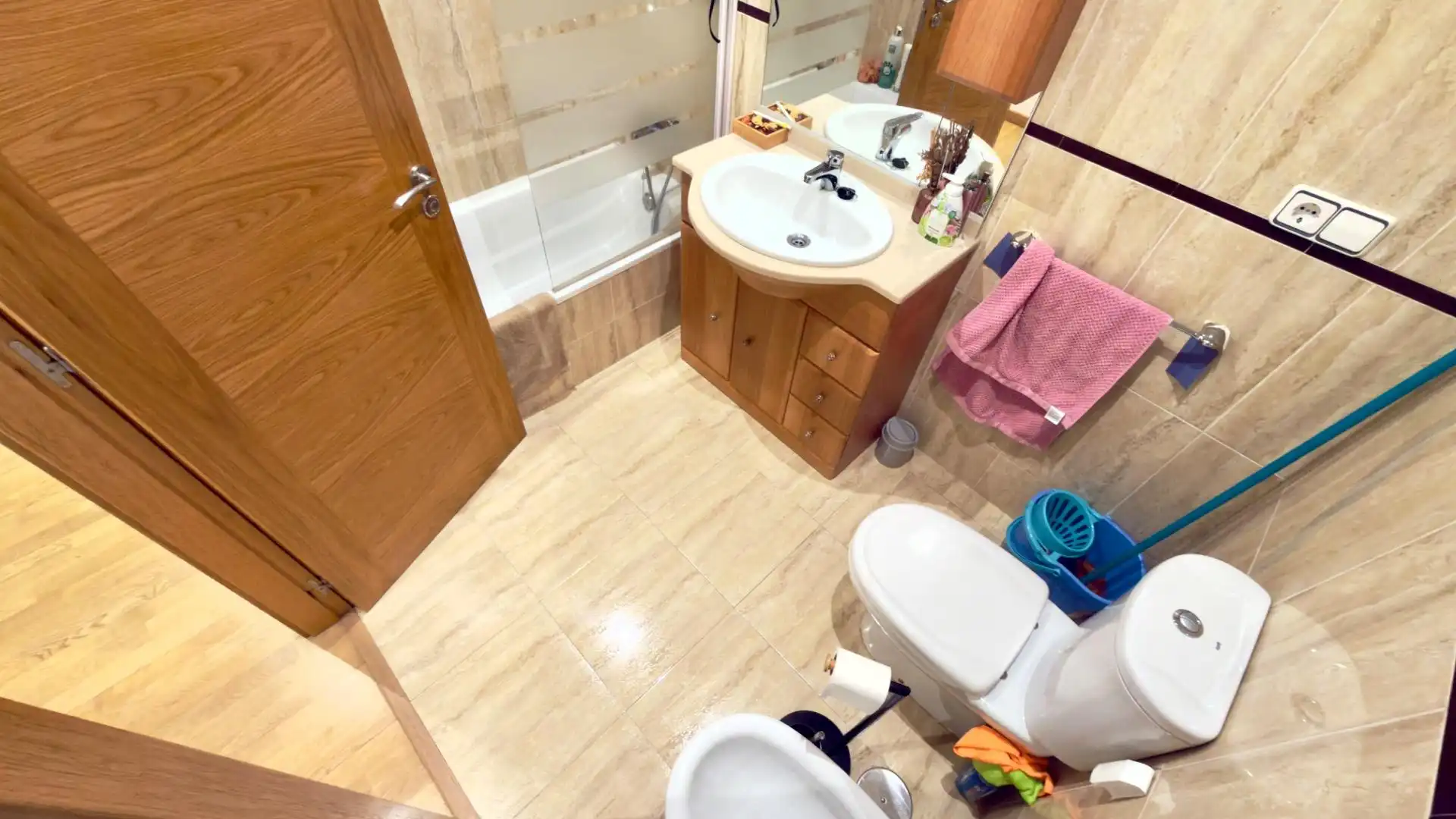 Bathroom of Flat for sale in Mariñamansa