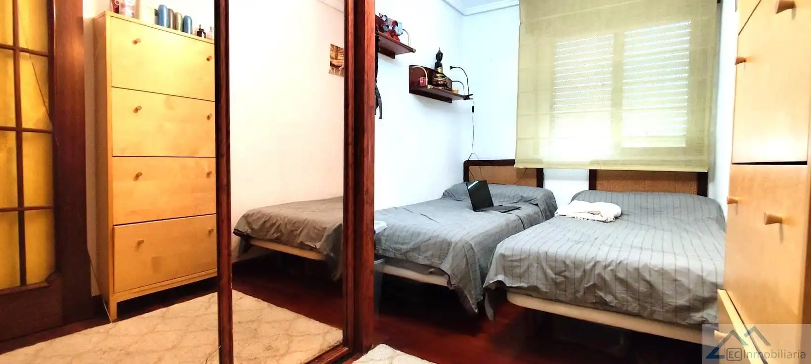 Flat for sale in Cuatro Caminos