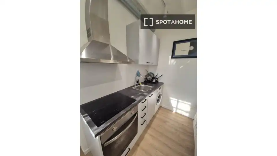 Flat with terrace to rent in Gràcia, imagen 3