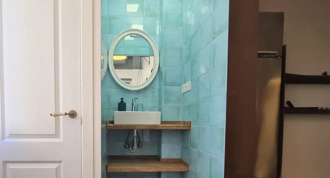 Bathroom of Lofts for sale in Barcelona  with Air Conditioner, Oven and Balcony