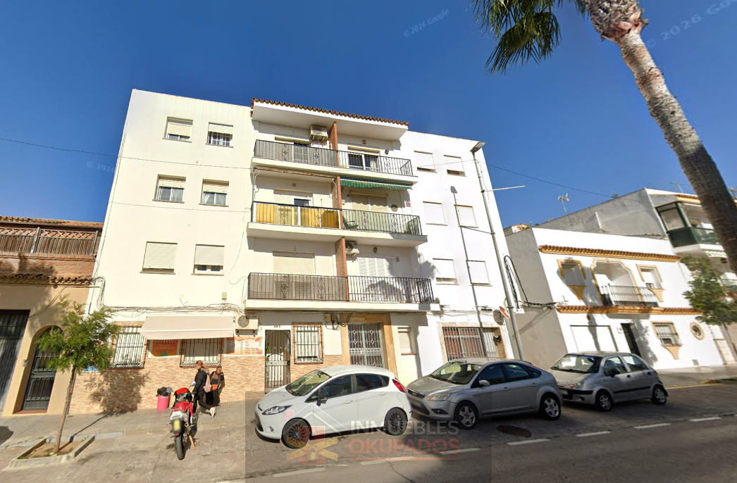 Vista exterior de Pis en venda en San Roque