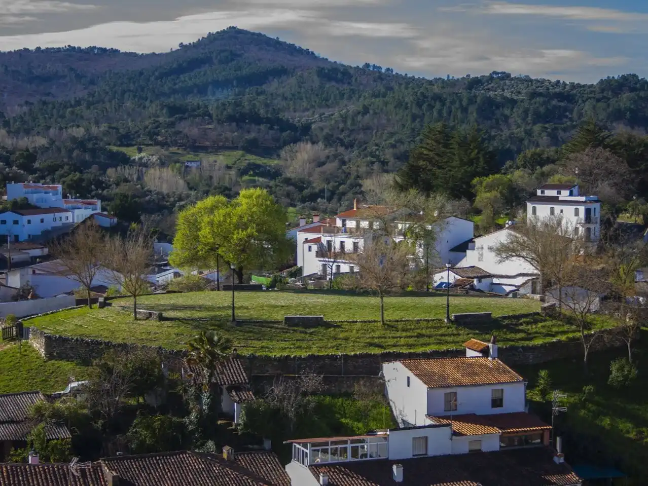 Exterior view of Residential for sale in Galaroza