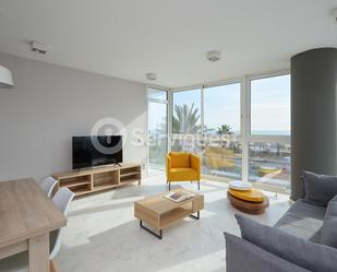 Living room of Flat to rent in  Barcelona Capital  with Air Conditioner, Heating and Parquet flooring