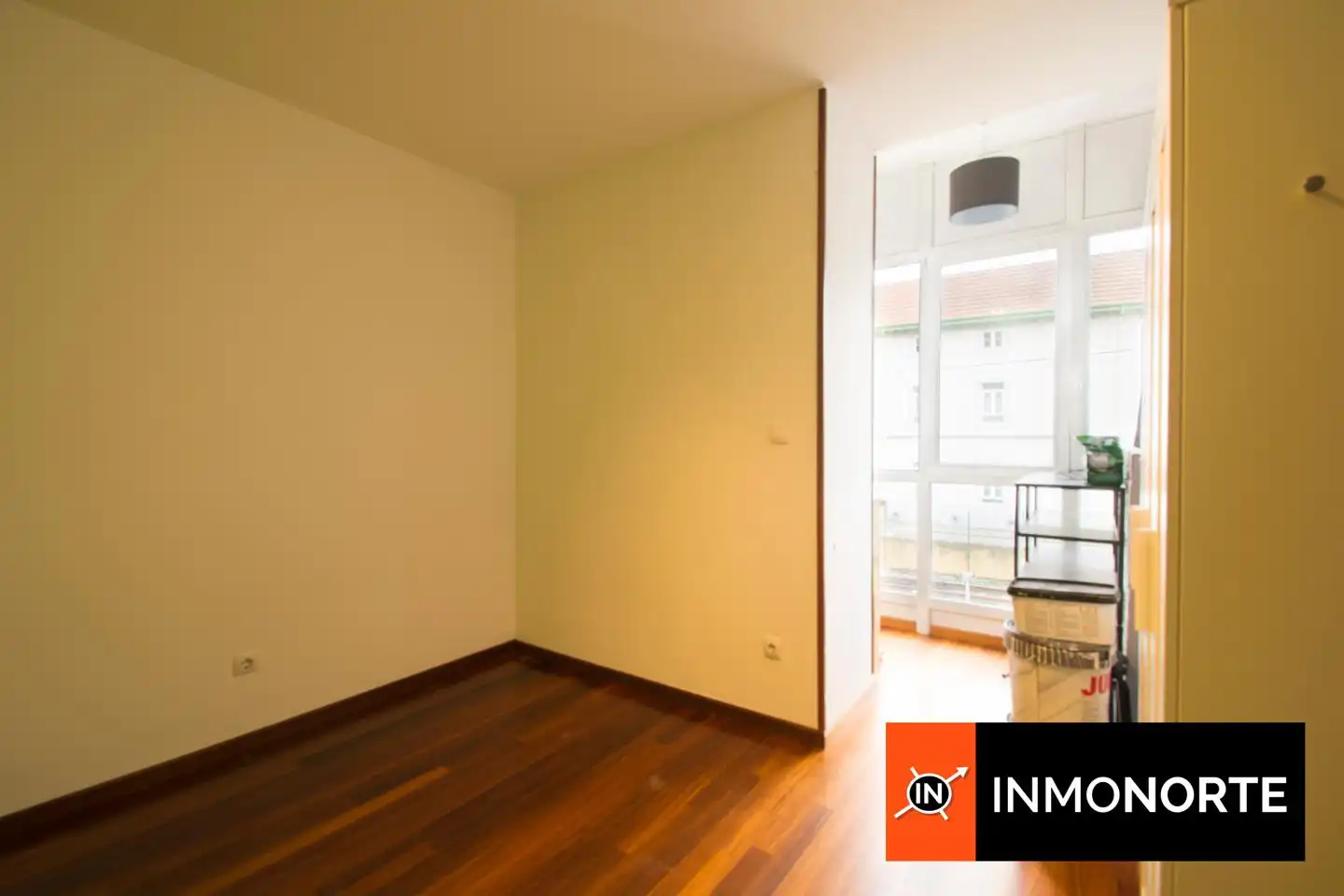 Wohnung zum Verkauf in Ampuero mit Heizung, Möbliert und Gemeinschaftspool