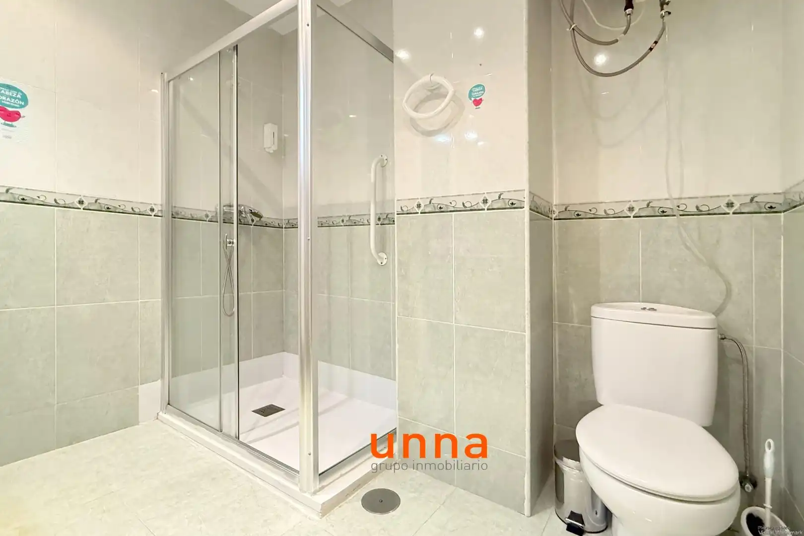 Badezimmer von Wohnung zum Verkauf in Móstoles mit Klimaanlage
