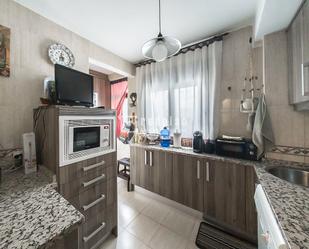 Kitchen of Flat for sale in Alcorcón  with Air Conditioner, Heating and Parquet flooring