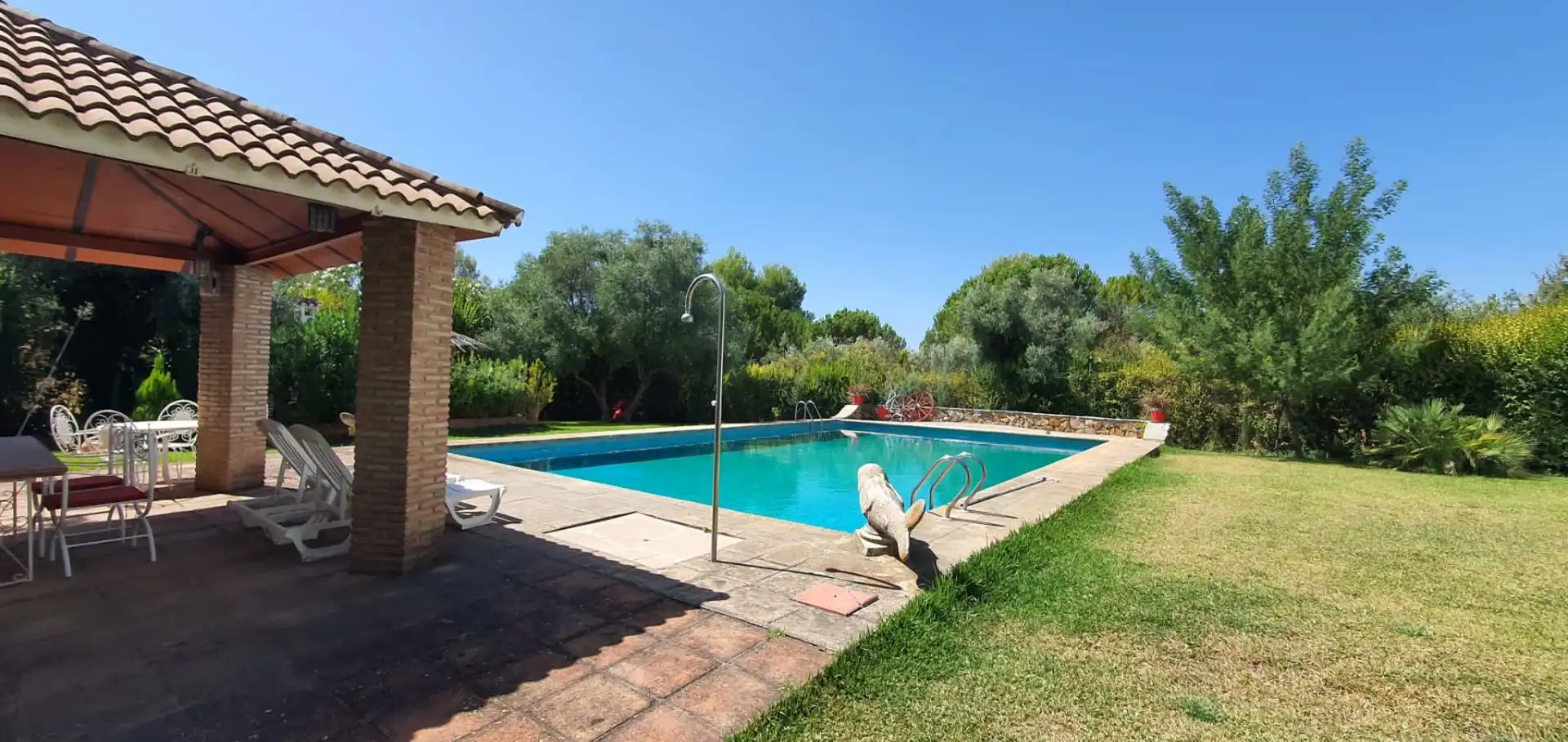 Casa rústica amb piscina en venda a Arriate