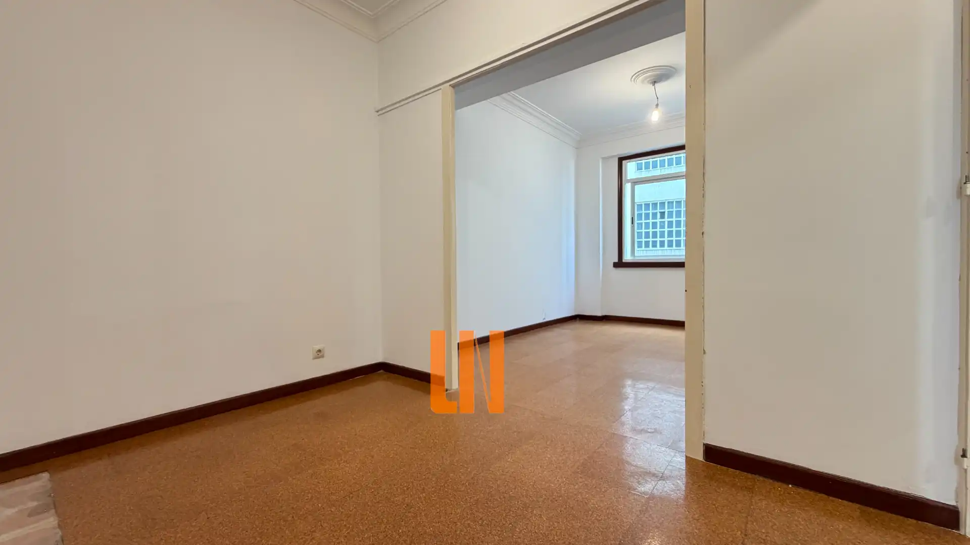 Piso en venta en A Coruña Capital  con Horno