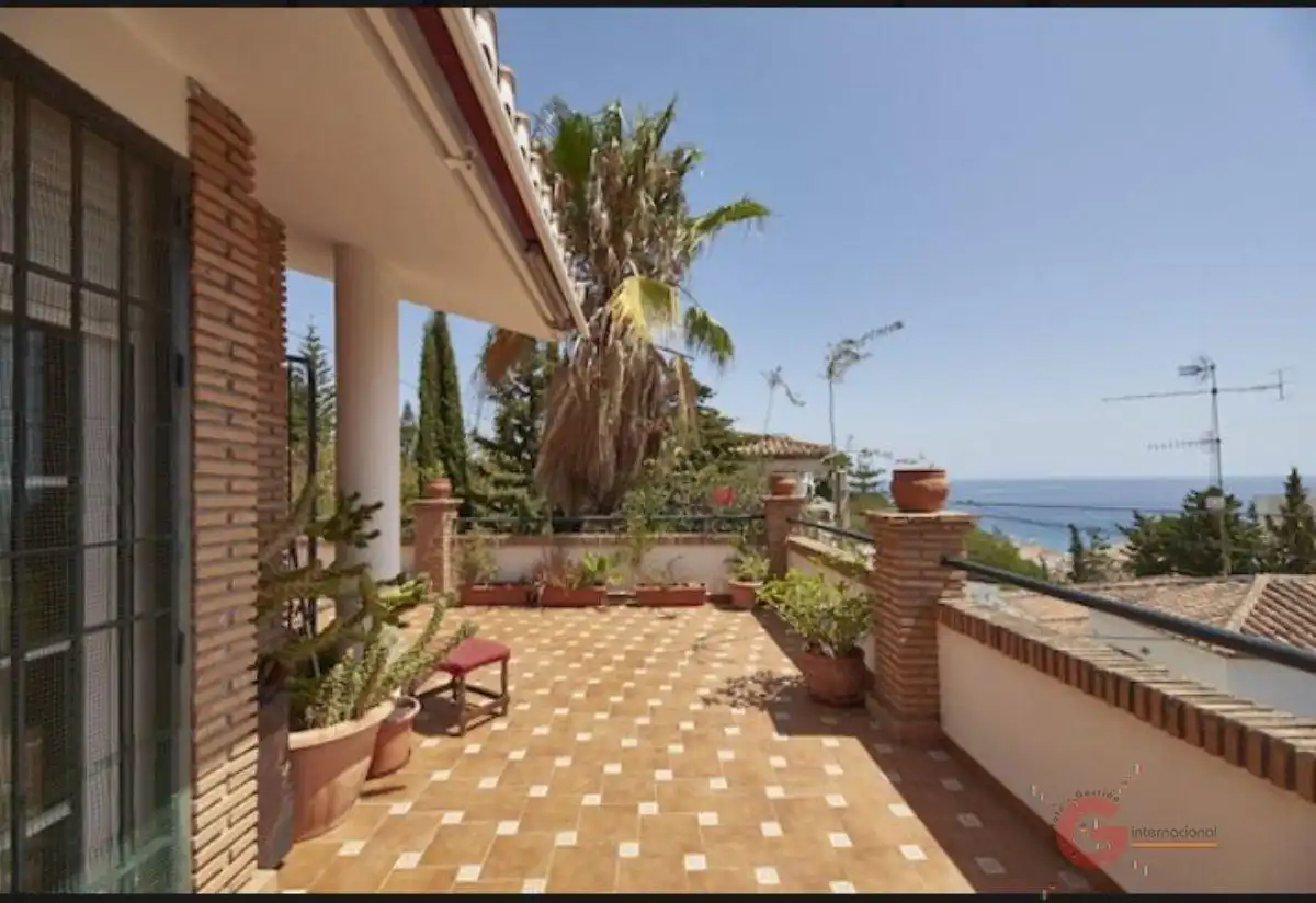 Villa mit Pool zum Verkauf in Velilla - Velilla Taramay, imagen 5