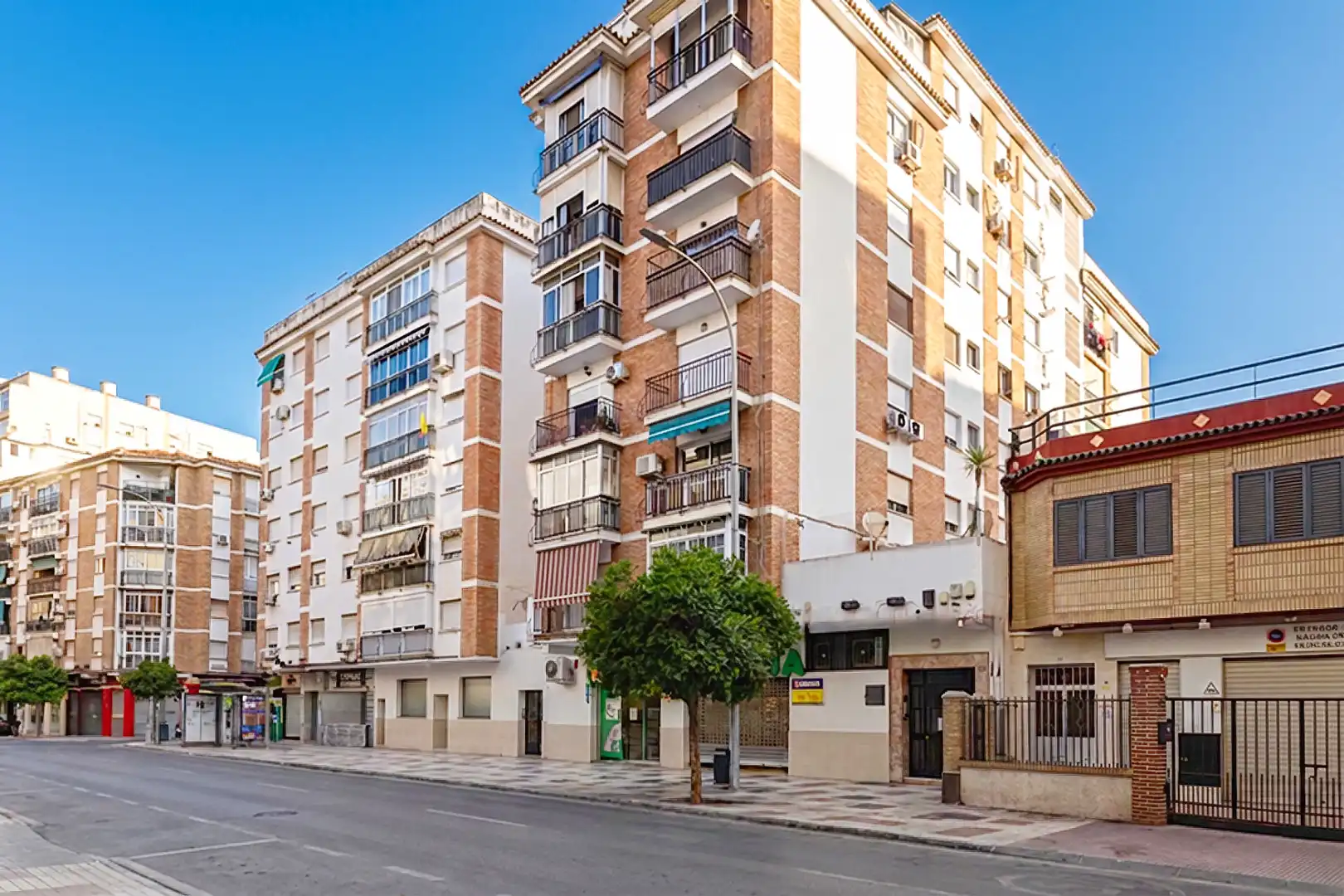 Außenansicht von Wohnung zum Verkauf in Málaga mit Klimaanlage, Heizung und Terrasse