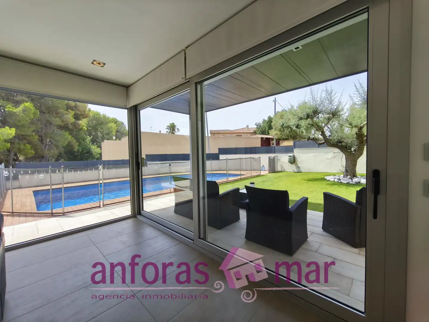 Terrassa de Casa o xalet en venda en El Vendrell amb Aire condicionat, Calefacció i Jardí privat