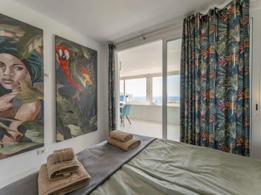 Mini appartamento con piscina in vendita a Calle FINLANDIA