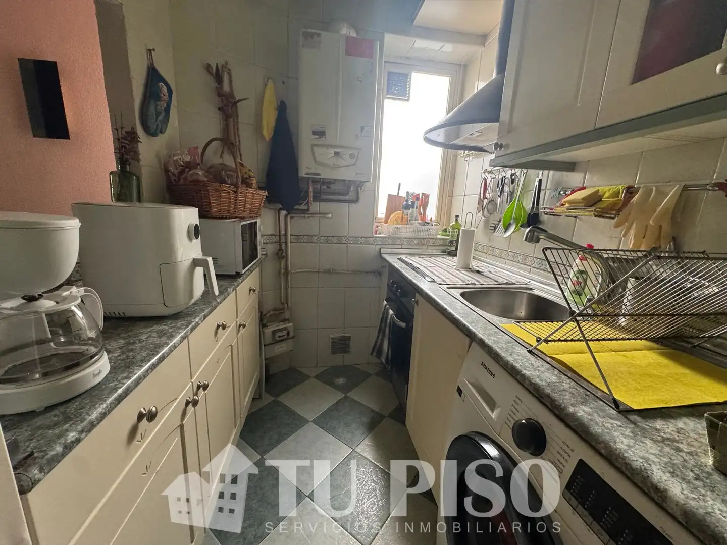 Cocina de Piso en venta en Madrid con Calefacción y Amueblado