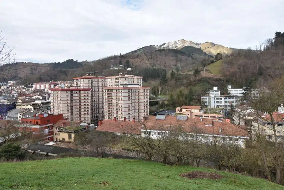 Vista exterior de Residencial en venda en Eibar