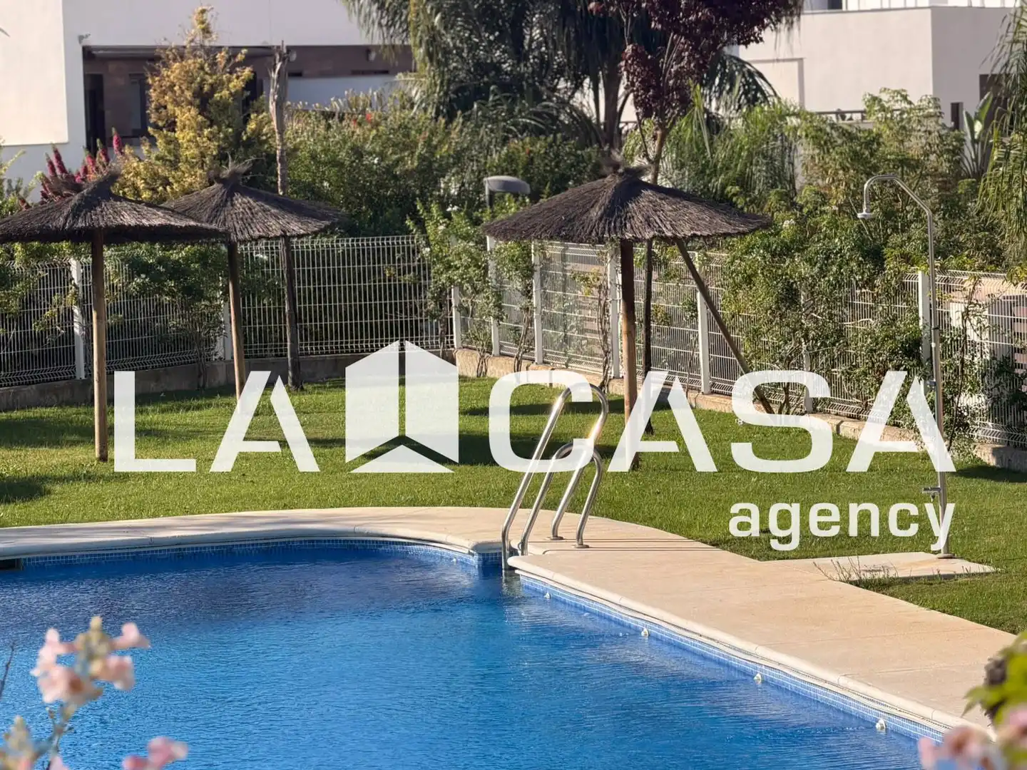 Semi-detached house for sale in Entrenúcleos, imagen 45
