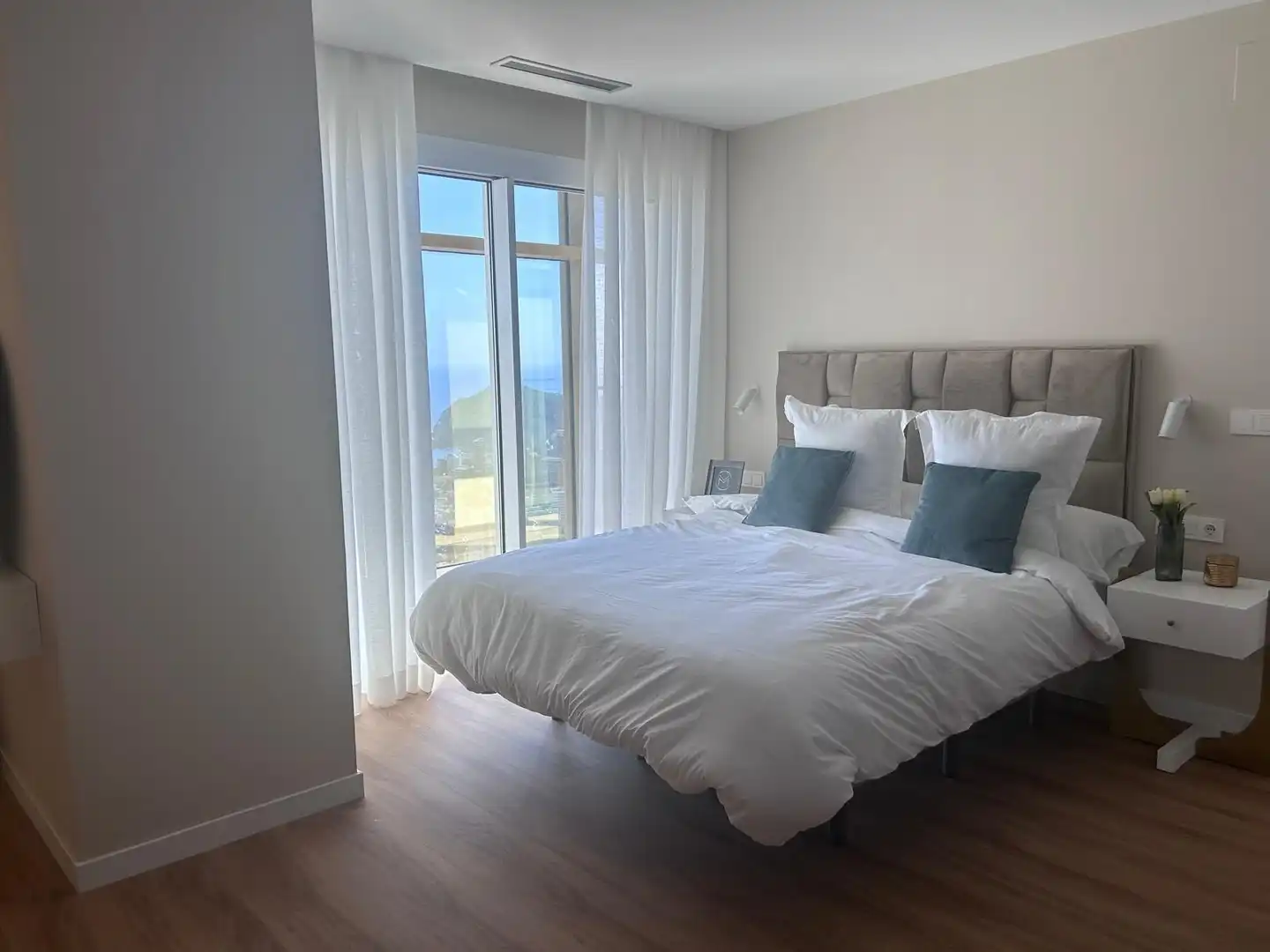 Bedroom of Flat for sale in Benidorm  with Air Conditioner, Private garden and Terrace