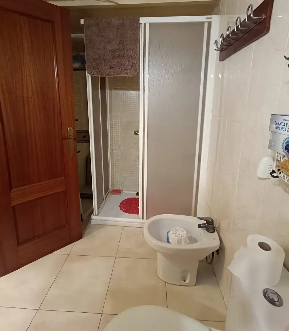 Piso con ascensor en venta en Calle Pinoso, imagen 12