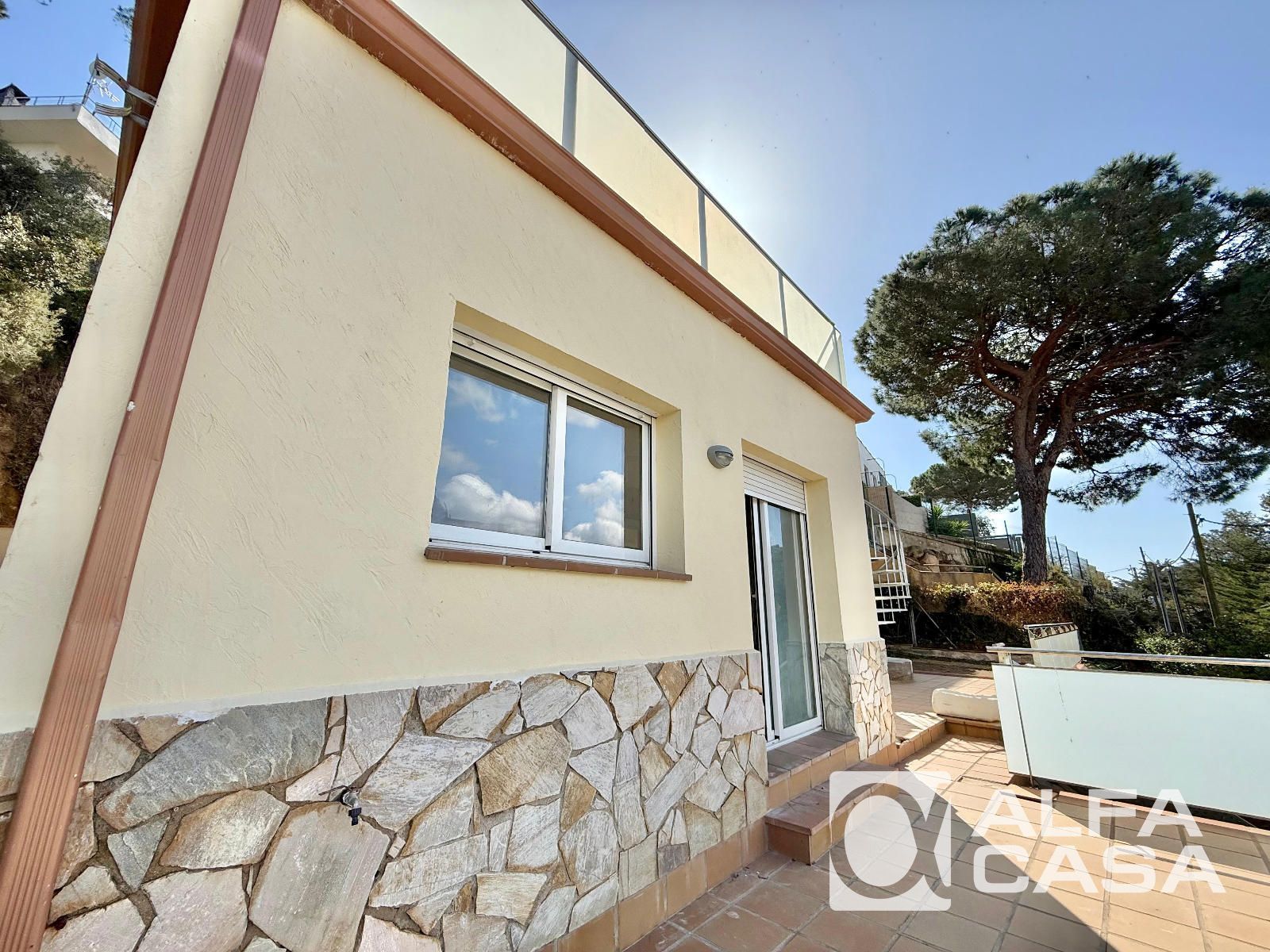 Exterior view of House or chalet for sale in Lloret de Mar  with Heating, Furnished and Oven