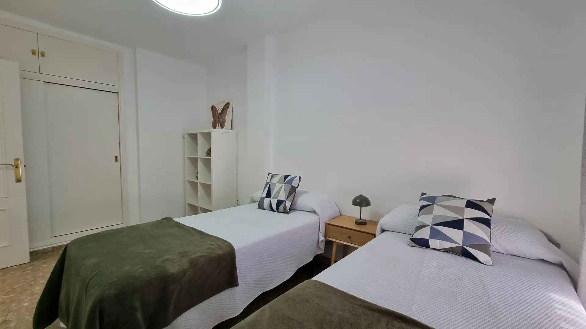 Habitación de Dúplex en venta en Chipiona con Aire acondicionado, Terraza y Amueblado