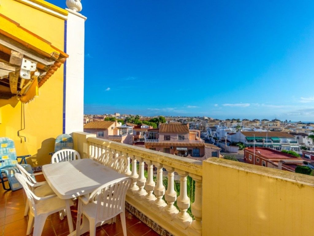 Balcony of Attic for sale in Torrevieja  with Air Conditioner, Private garden and Terrace