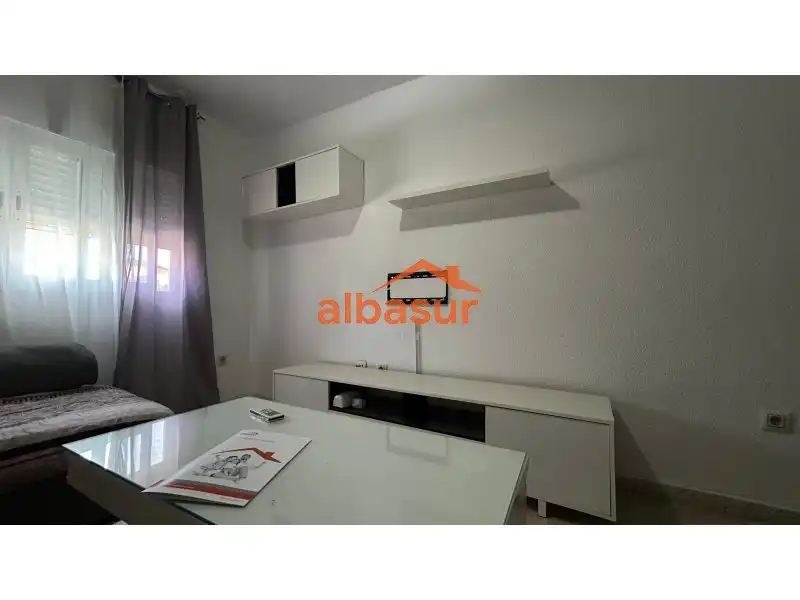 Sala d'estar de Pis en venda en Córdoba amb Aire condicionat
