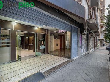 Local comercial en venda a Calle Ruiseñor