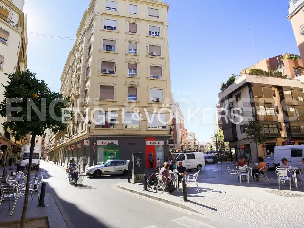Außenansicht von Dachboden zum Verkauf in Valencia mit Klimaanlage, Heizung und Parkett