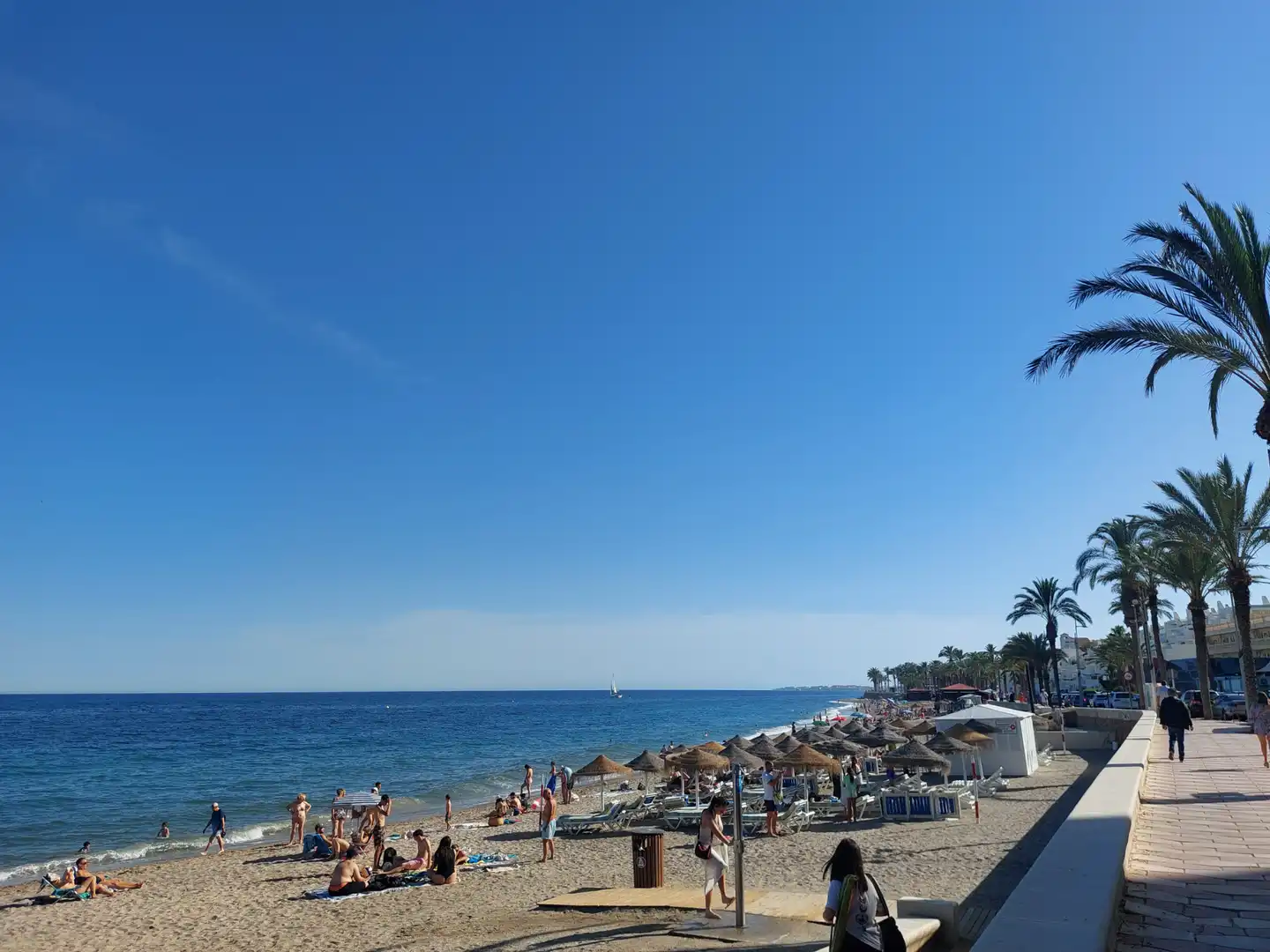 Vista exterior de Pis de lloguer en Roquetas de Mar amb Aire condicionat, Calefacció i Terrassa