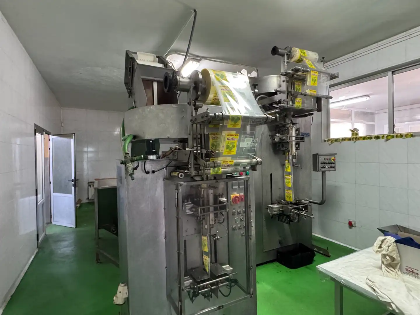 Fabrikhallen zum Verkauf in Alcañiz