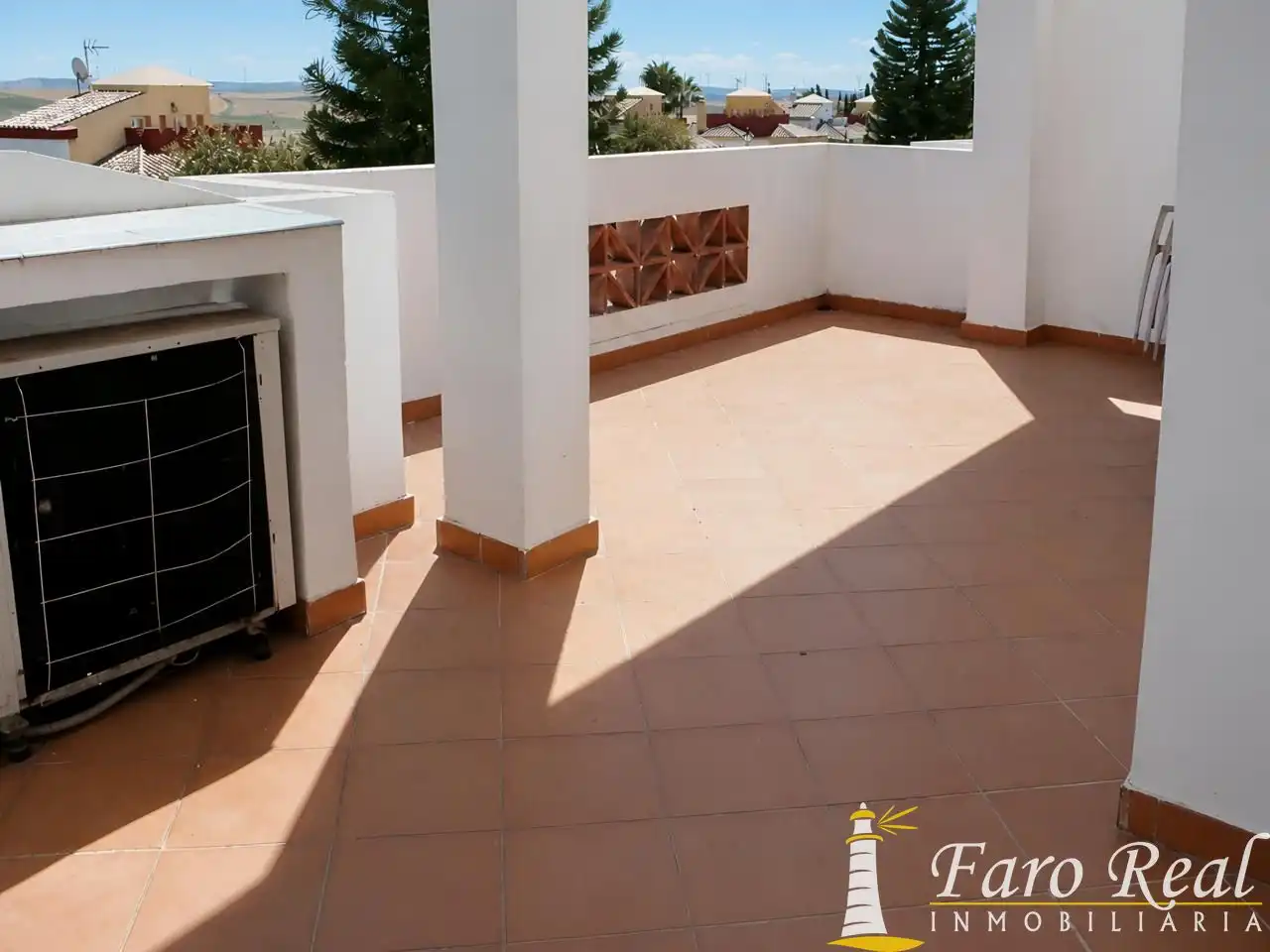 Terraza de Planta baja en venta en Sanlúcar de Barrameda con Aire acondicionado, Terraza y Piscina comunitaria