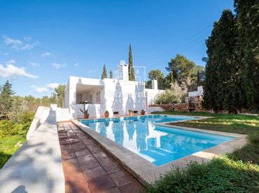 Haus mit Pool zum Verkauf in Santa Eulali
