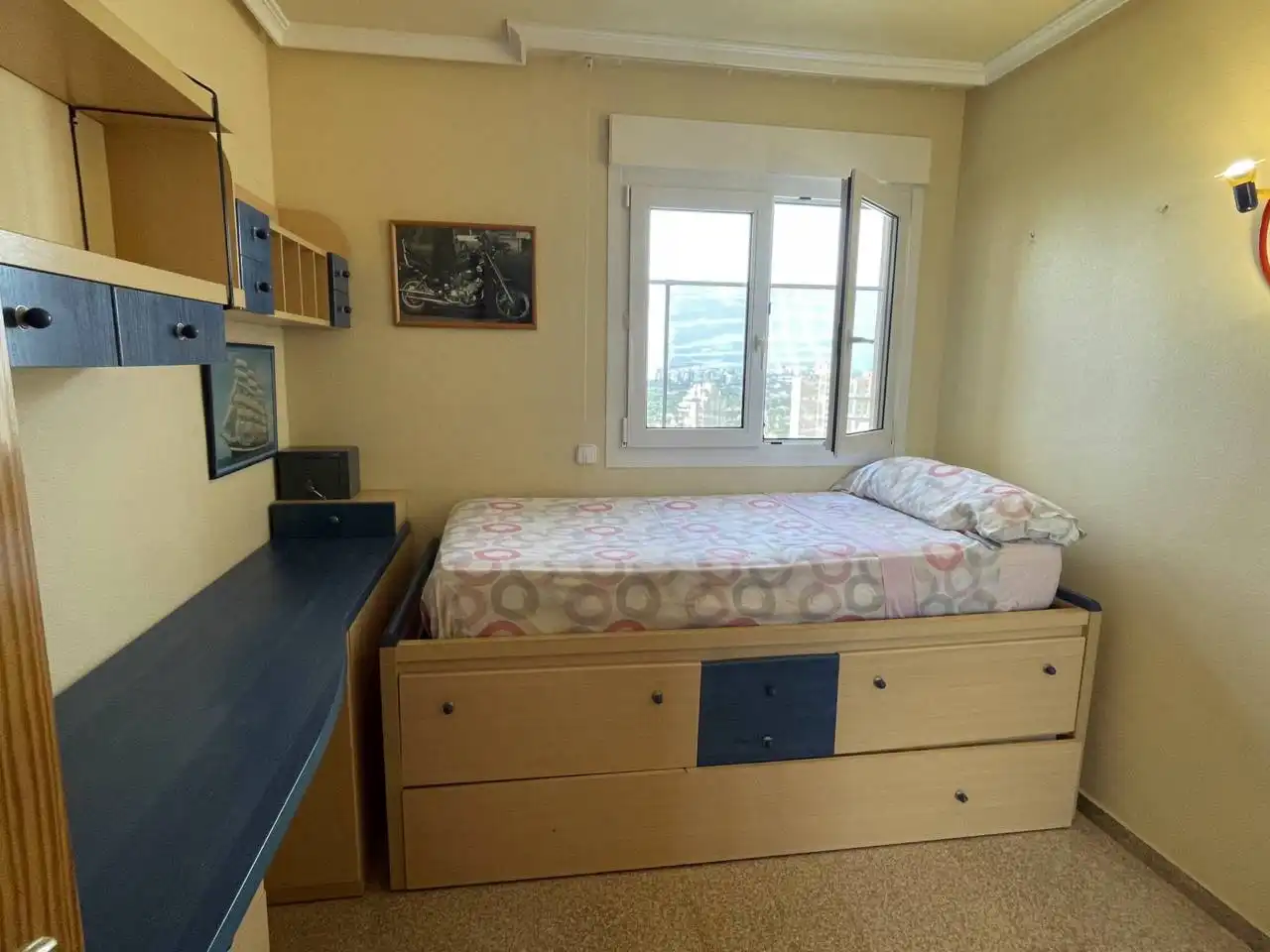 Bedroom of Flat for rent in El Campello  with Air Conditioner, Heating and Alarm
