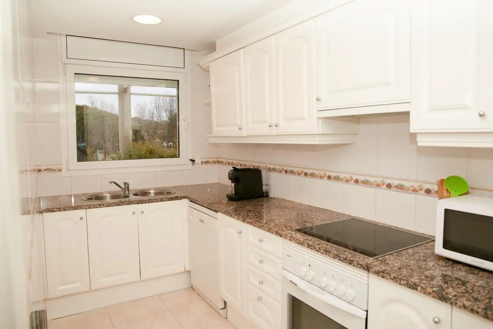 Kitchen of Ground floor for sale in Sant Feliu de Guíxols  with Heating, Private garden and Terrace