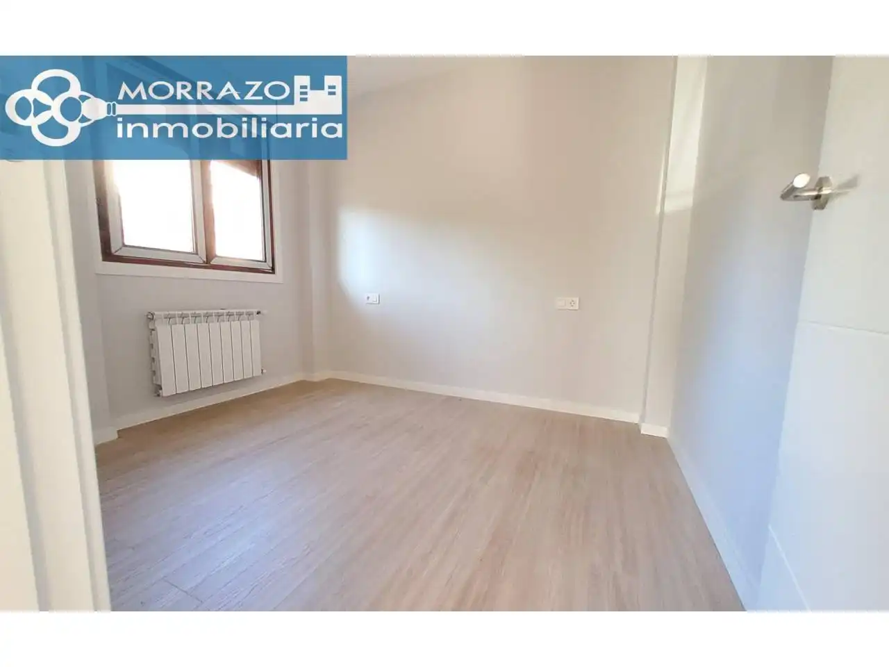 Habitación de Casa adosada en venta en Moaña con Calefacción, Jardín privado y Terraza