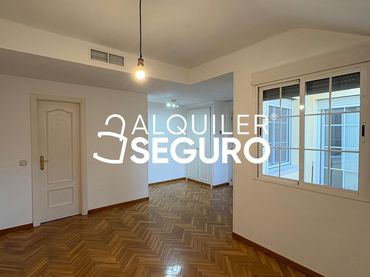 Penthouse mit Aufzug zur Miete in San Sebastián