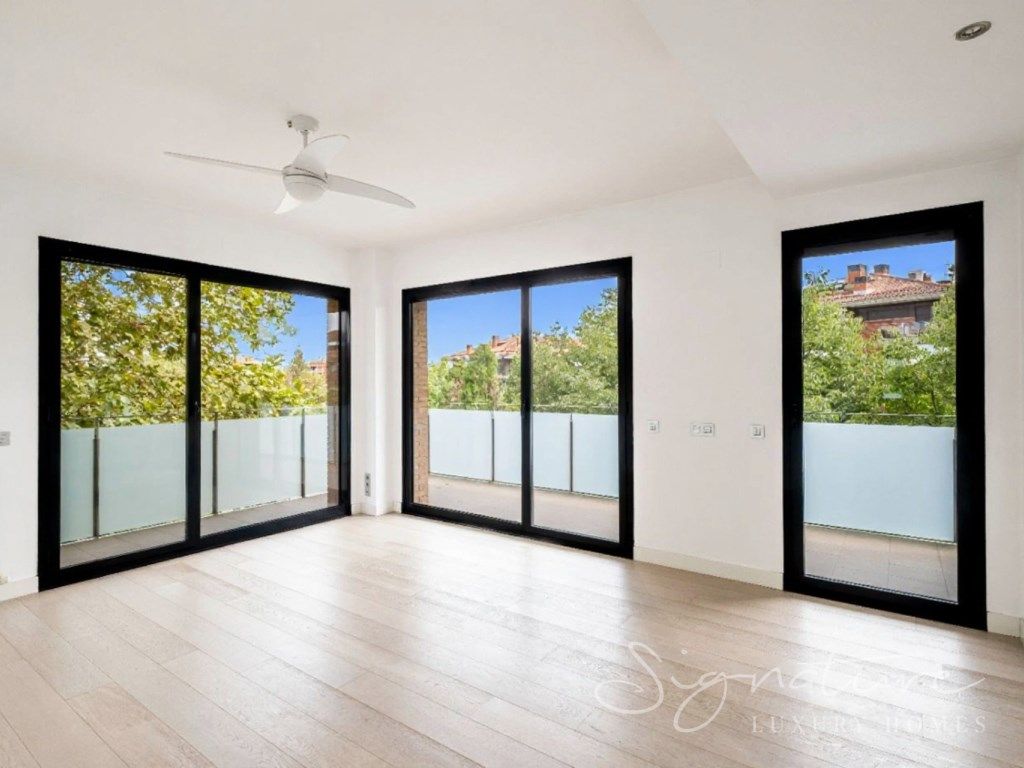 Habitación de Piso en venta en Sant Cugat del Vallès con Aire acondicionado, Calefacción y Terraza