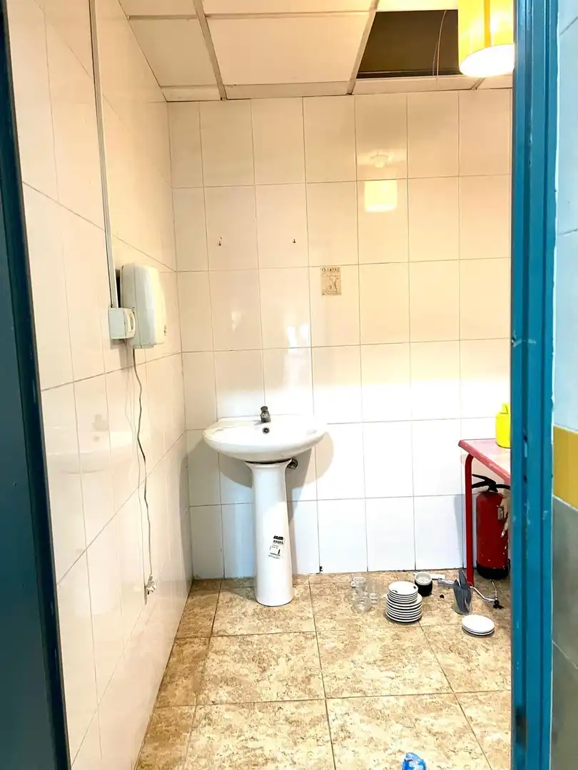 Baño de Local en venta en Amposta