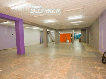 Locale commerciale in vendita a Llevant
