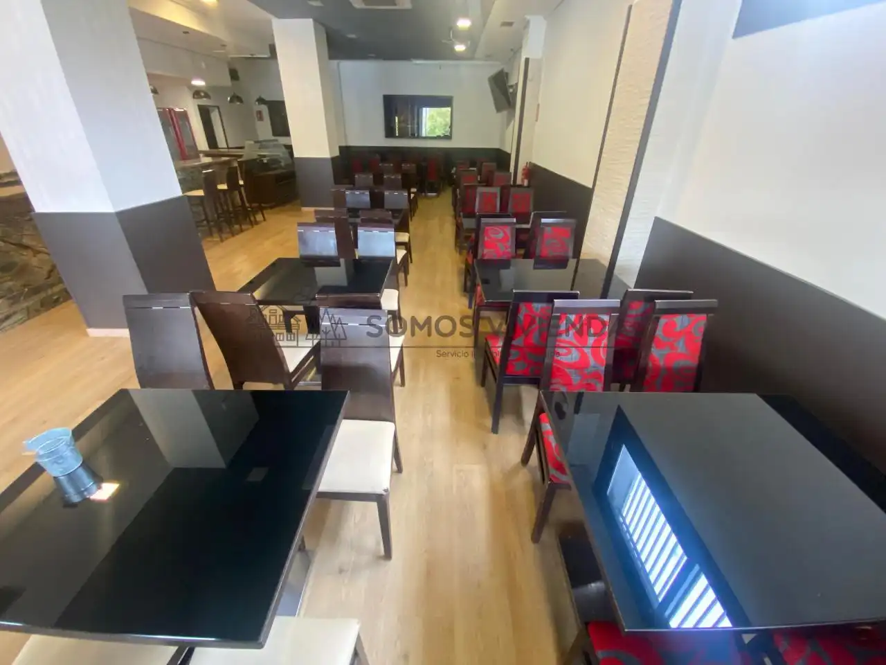 Local comercial de lloguer a As Lagoas, imagen 7