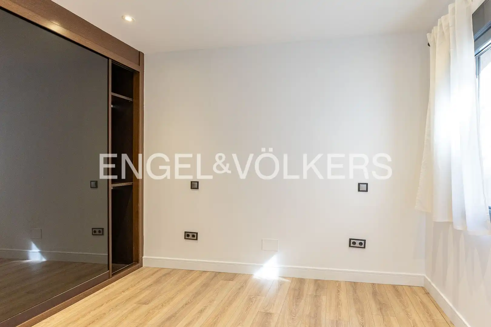 Flat for rent in Madrid  with Air Conditioner, Heating and Parquet flooring