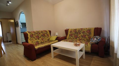 Foto 4 de Piso de alquiler en Mérida - Avenida Reina Sofia, Centro, Mérida