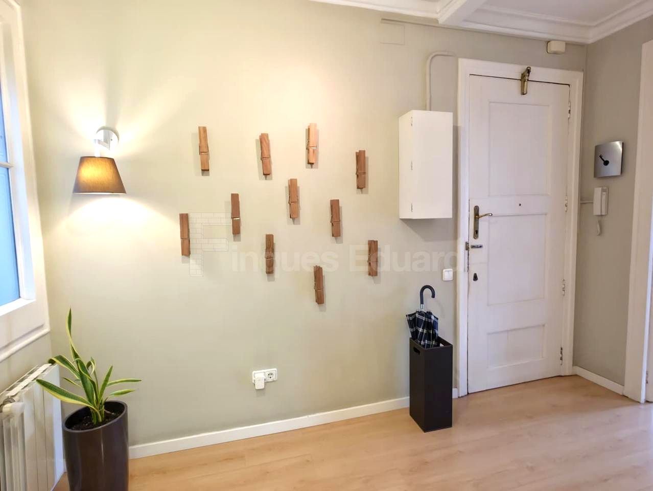 Piso en venta en  Barcelona Capital con Aire acondicionado, Calefacción y Balcón