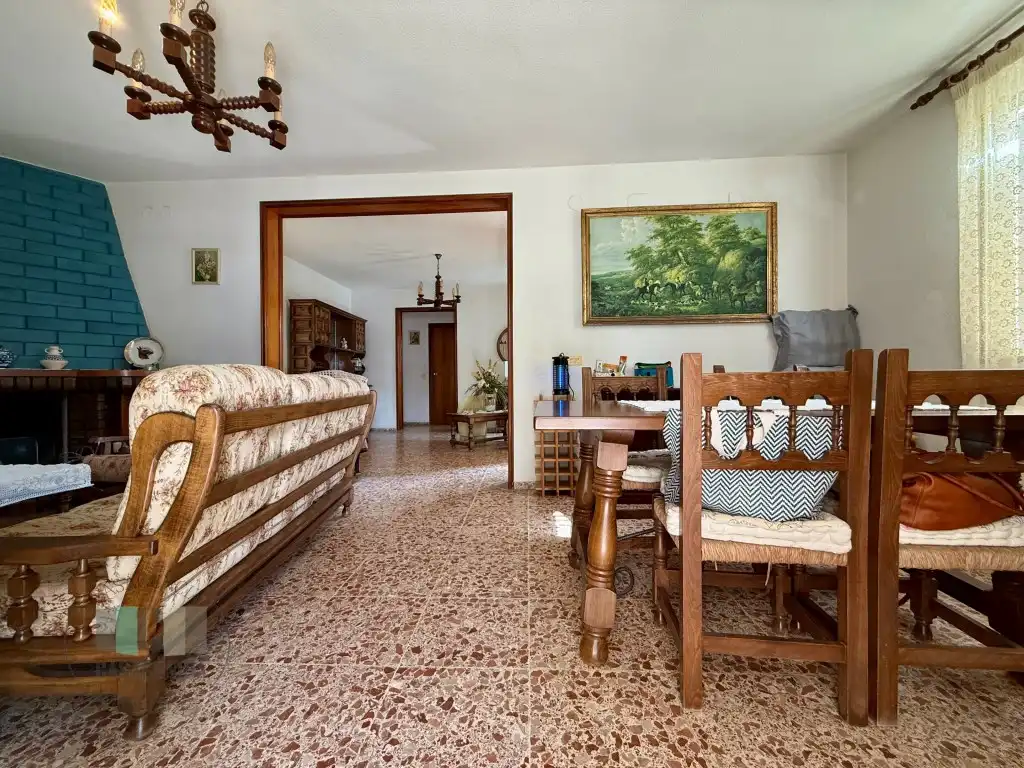 Casa adosada en venda a Heliópolis
