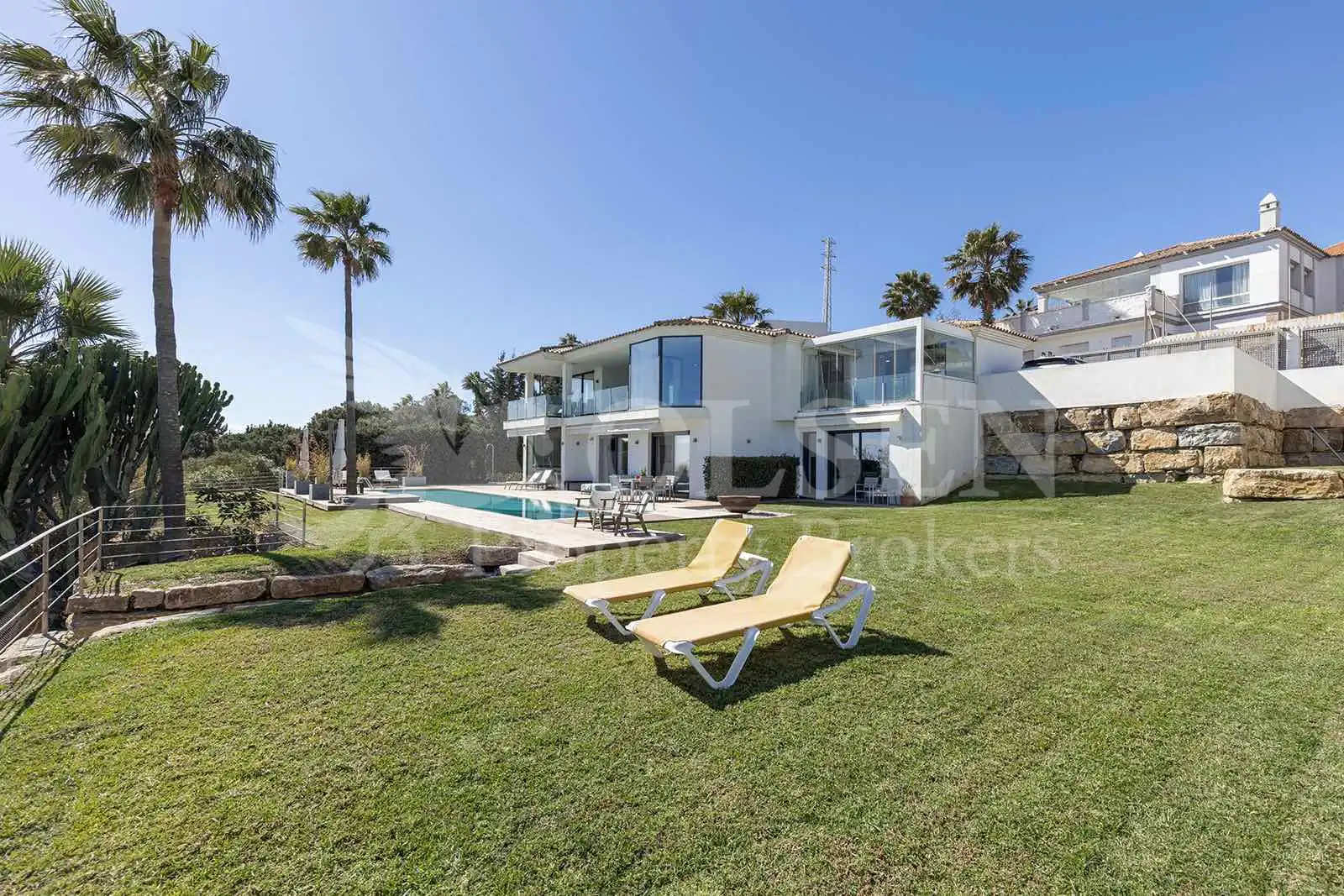 Jardín de Casa o chalet en venta en Estepona con Aire acondicionado, Calefacción y Jardín privado