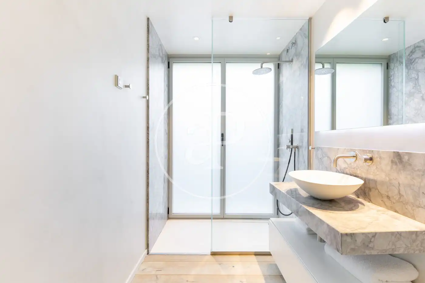 Bathroom of Houses for sale in Sant Cugat del Vallès  with Air Conditioner, Heating and Private garden