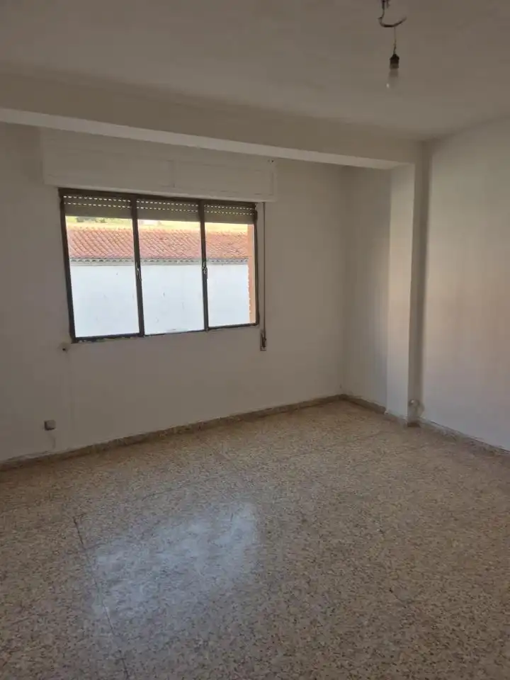 Schlafzimmer von Wohnung zum Verkauf in Almansa mit Balkon