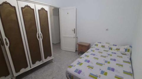 Foto 4 de Casa o chalet en venta en Baza, Granada